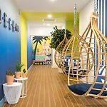 Hôtel The Deck by HappyCulture